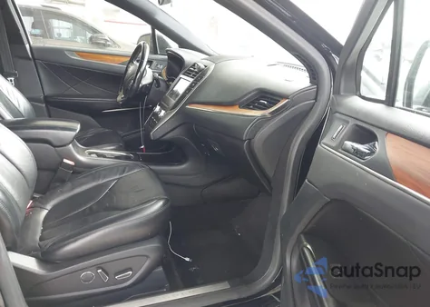 2017 Lincoln Mkc Select z USA, uszkodzony, nr VIN 5LMCJ2C9XHUL40477